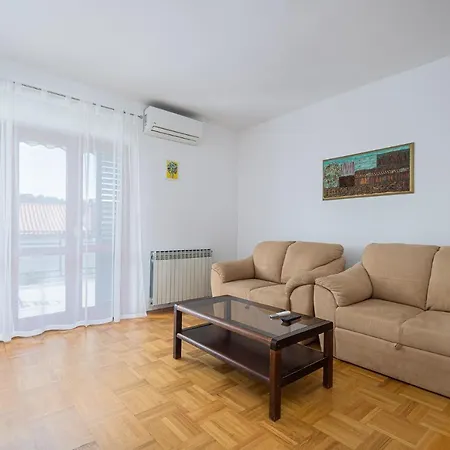 Vlado Apartman Poreč